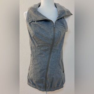 BNCI by Blanc Noir Gray Sleeveless Zip-Up Tunic Vest Size Small NWT
